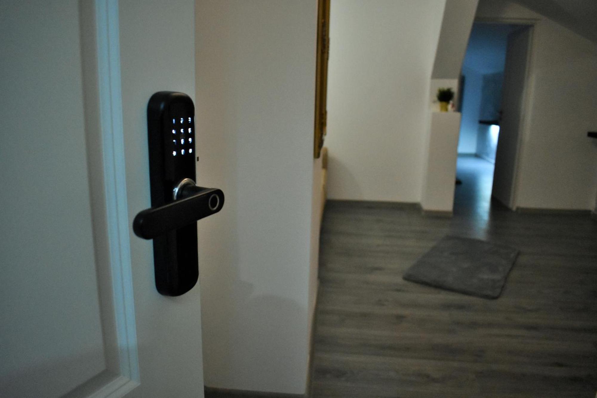 Pensiunea Ober Braşov Extérieur photo
